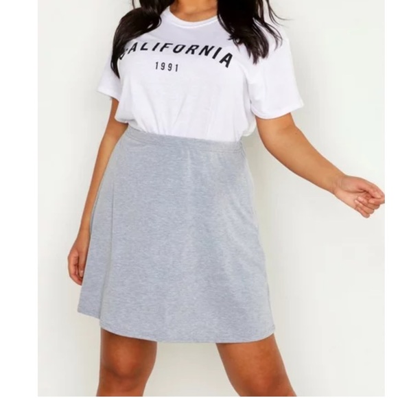 Boohoo Dresses & Skirts - Grey Skater Skirt